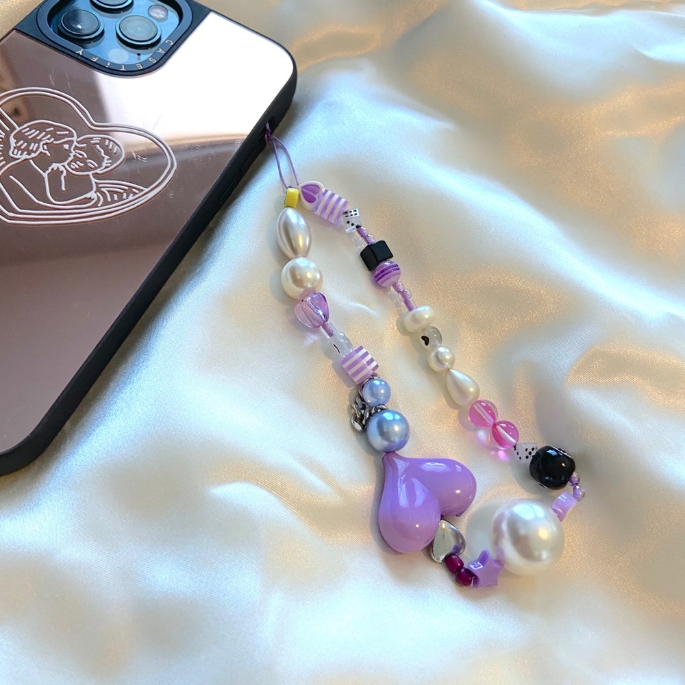 Purple beaded phone charm y2k aesthetic wildflower